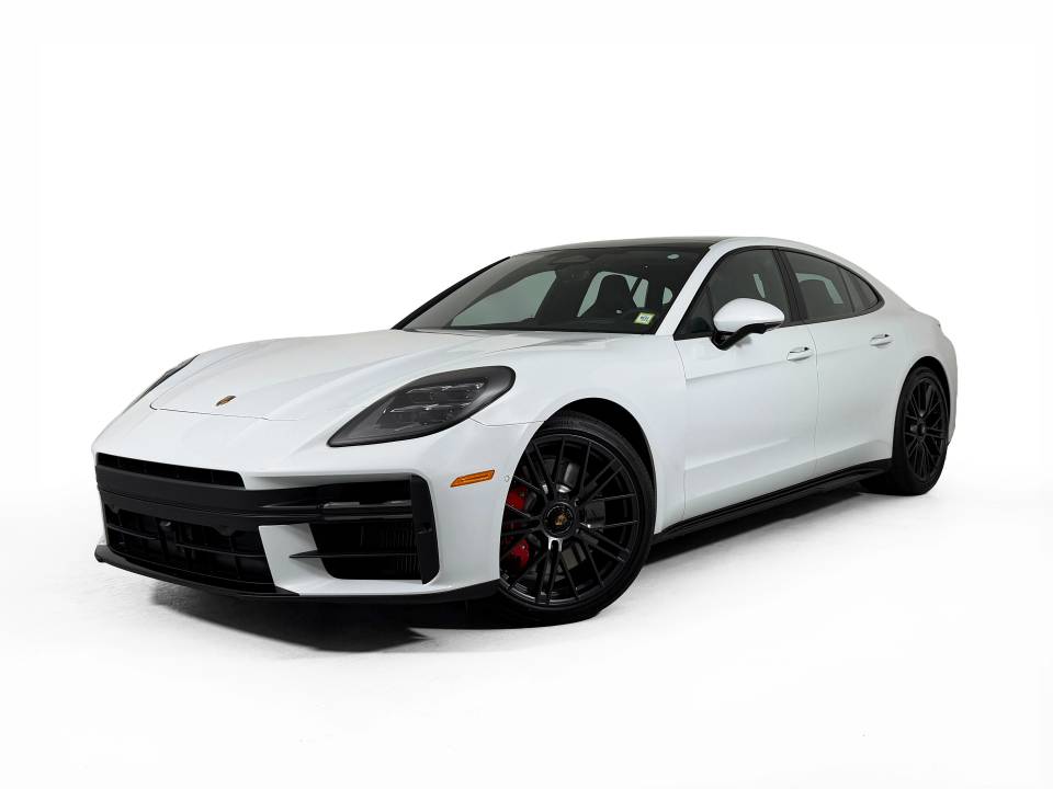 2026 Porsche Panamera