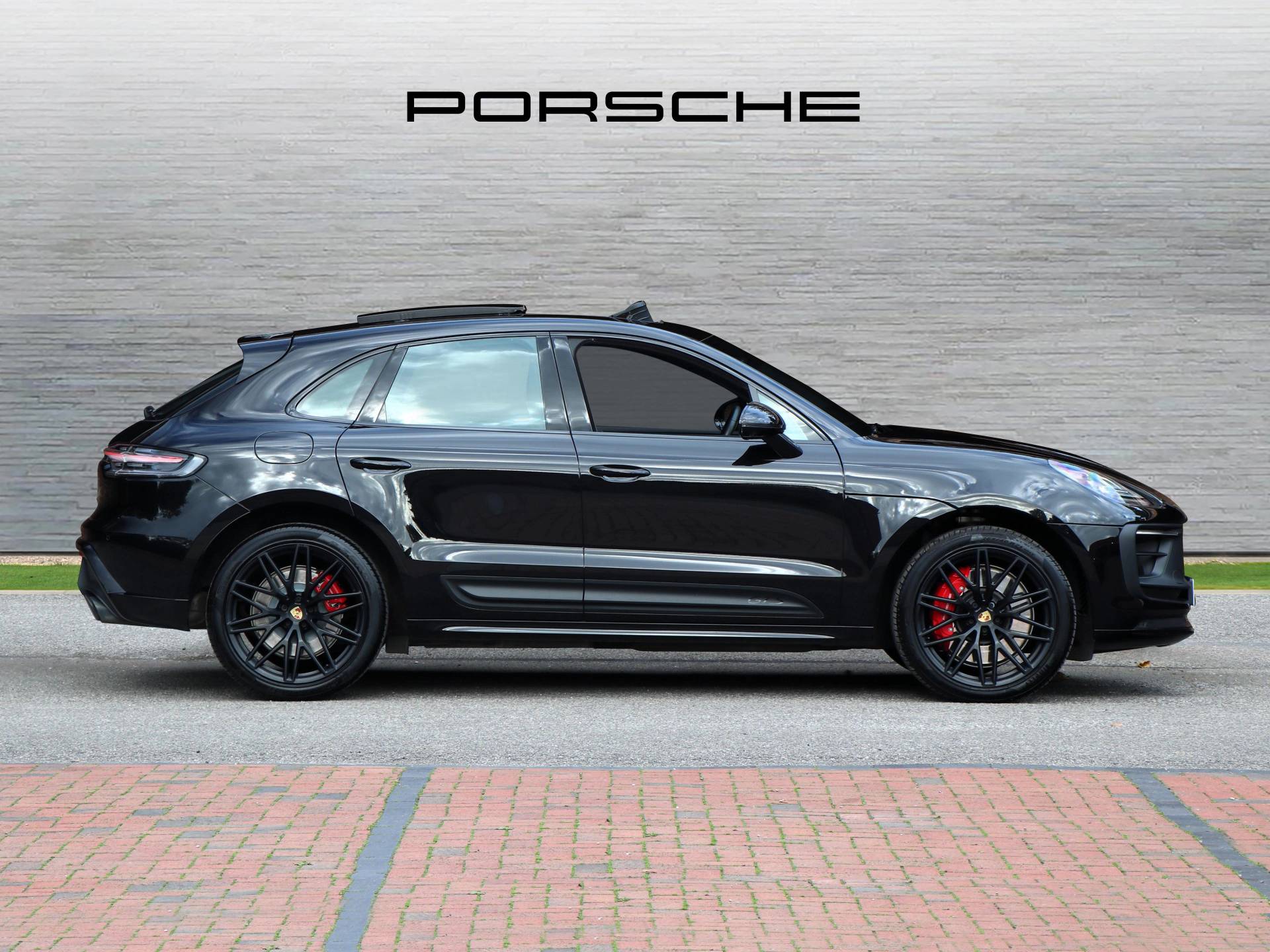 Macan GTS, photo 2 of 58