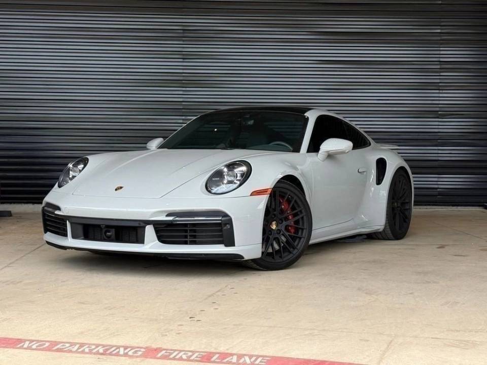 2021 Porsche 911 Turbo