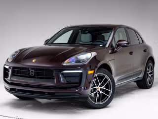 2026 Porsche Macan's photo