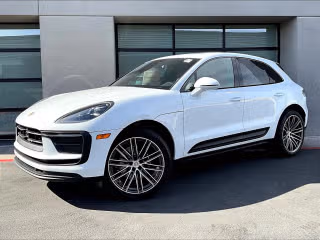 2026 Porsche Macan's photo