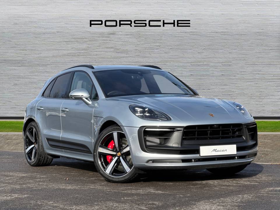 2026 PORSCHE MACAN
