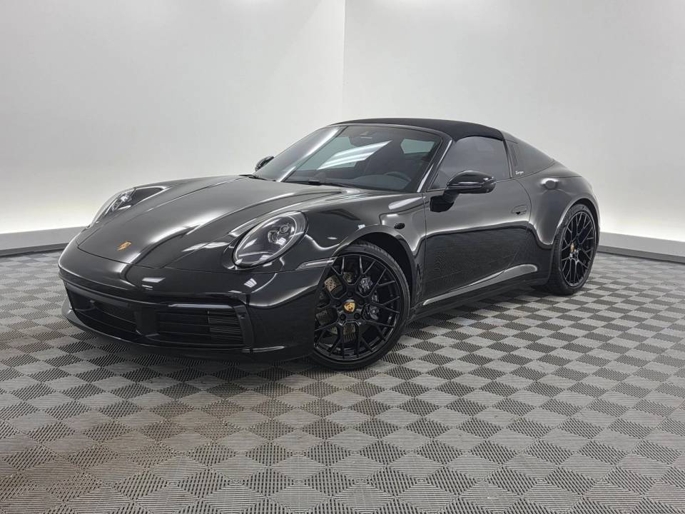 2024 Porsche 911 Base