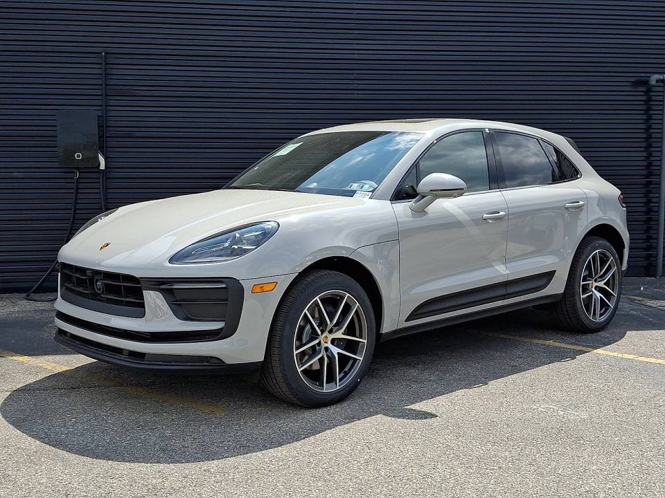 2026 Porsche Macan