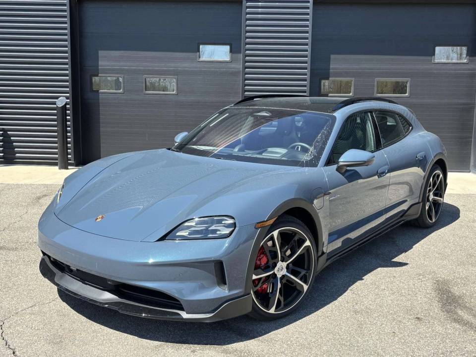 2026 Porsche Taycan