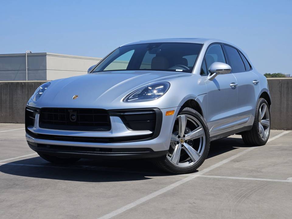 2026 Porsche Macan