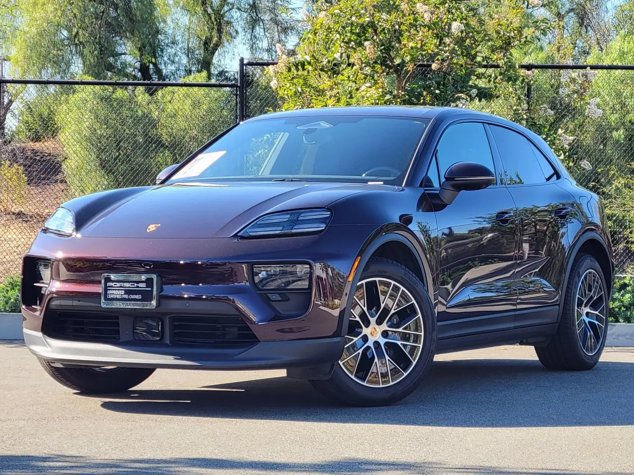 2025 Porsche Macan Electric