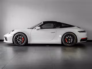 2024 Porsche 911 GTS - Photo 9