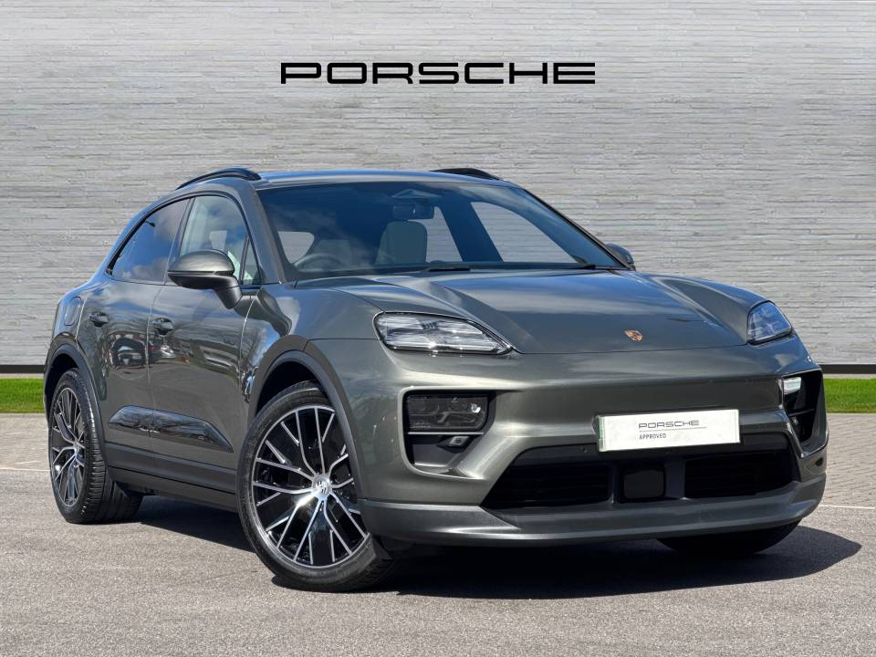 2026 PORSCHE MACAN