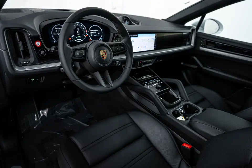 2026 Porsche Cayenne Coup E-Hybrid - Photo 31