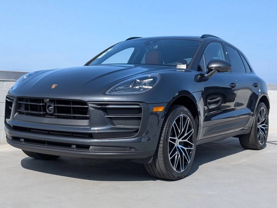 2026 Porsche Macan