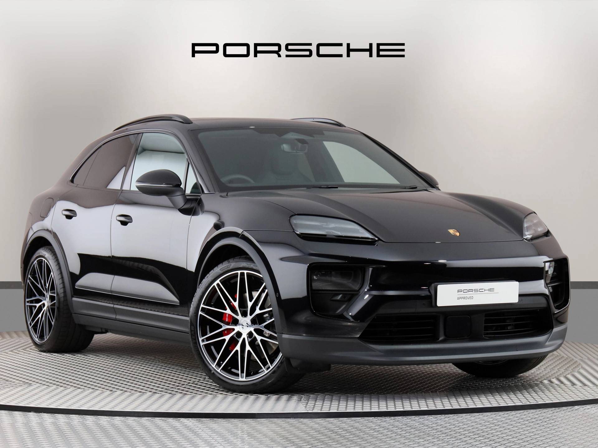 Macan 4S, photo 1 of 43