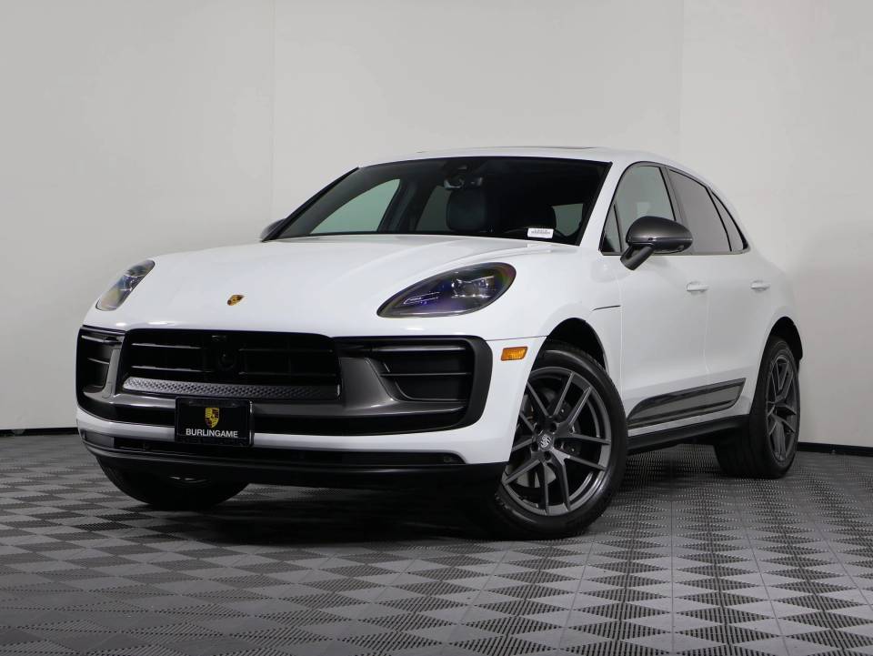 2026 Porsche Macan