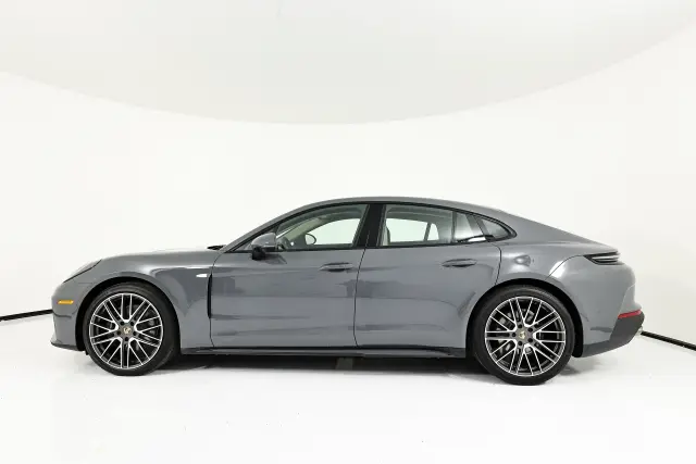 2026 Porsche Panamera Base - Photo 14