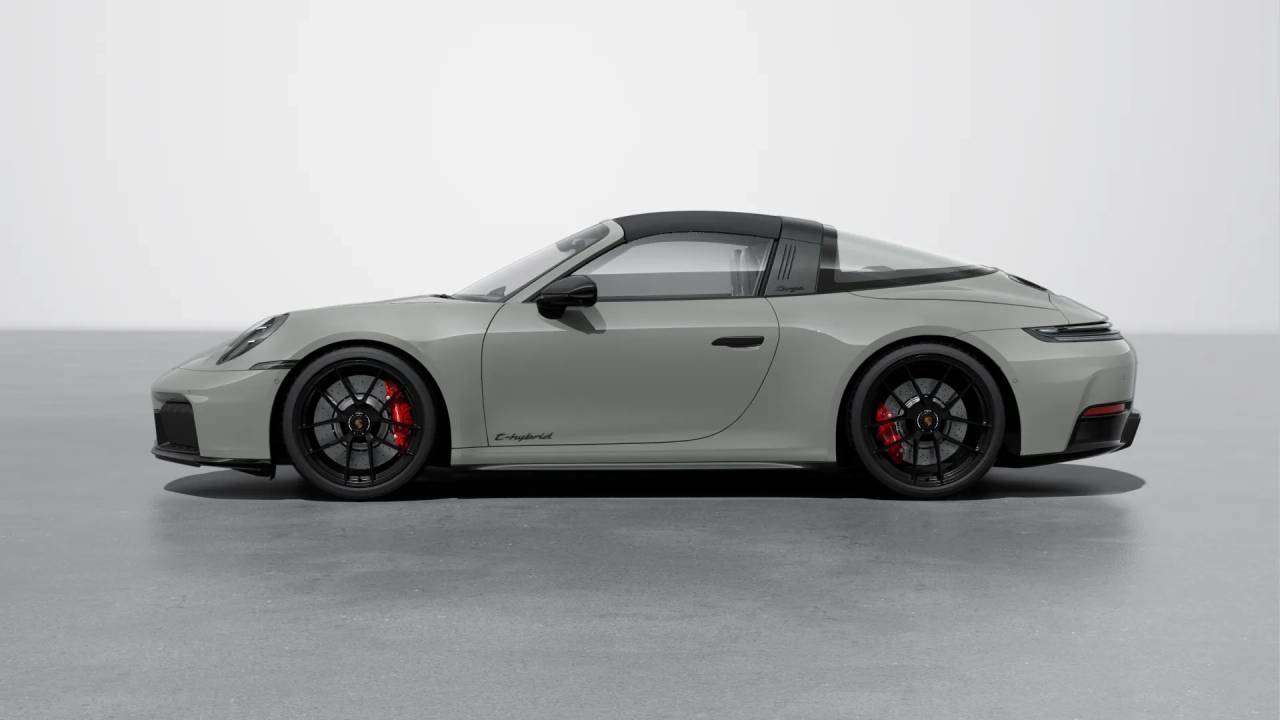 Porsche 911 Targa 4 GTS (2024 - 992.2) | Reviews | Complete Car