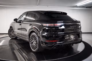 2020 Porsche Cayenne Turbo Coupe, photo 17