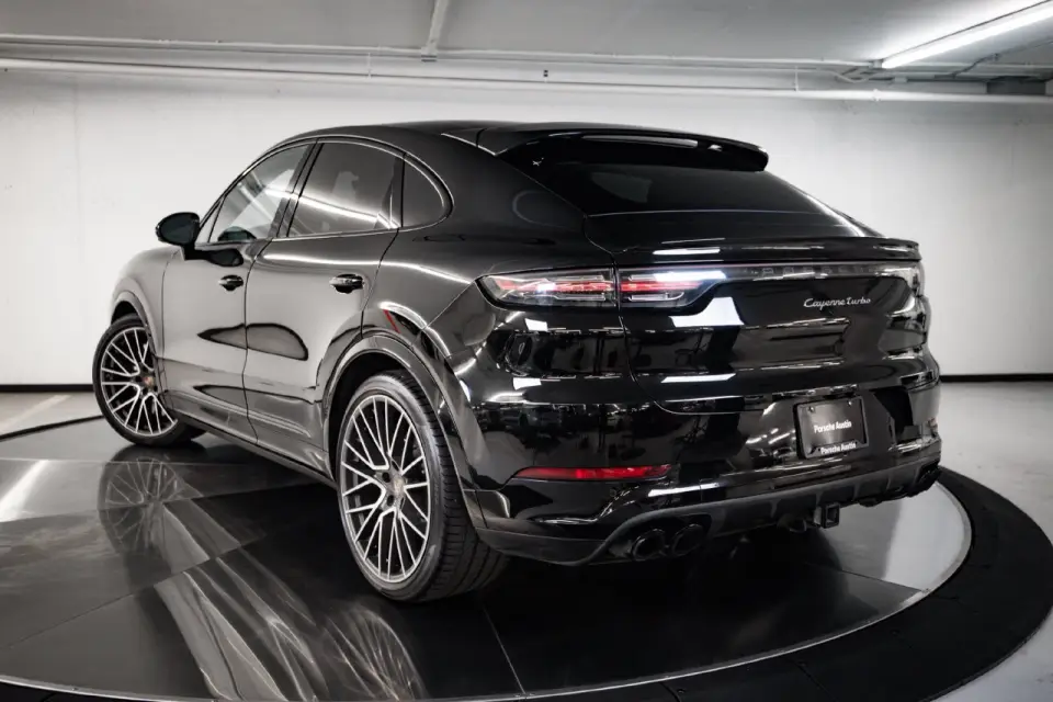 2020 Porsche Cayenne Turbo Coupe, photo 23