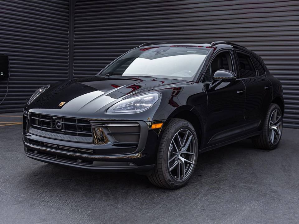 2026 Porsche Macan
