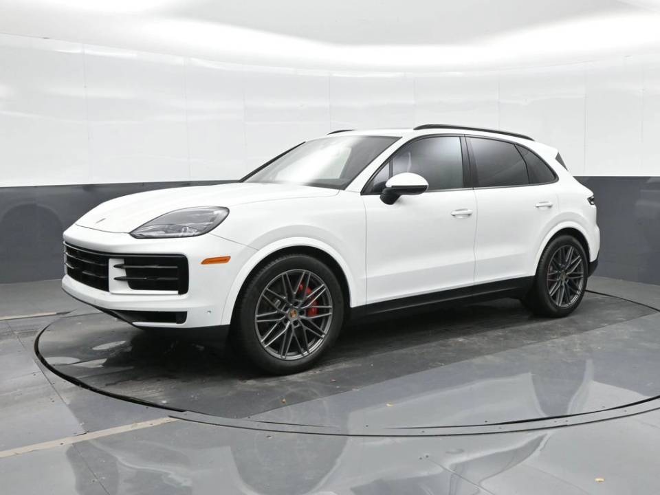 2025 Porsche Cayenne S