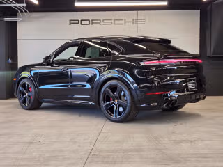 2025 Porsche Cayenne Coup GTS - Photo 17