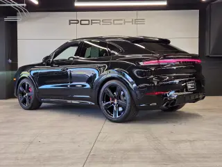 2025 Porsche Cayenne Coup GTS - Photo 21