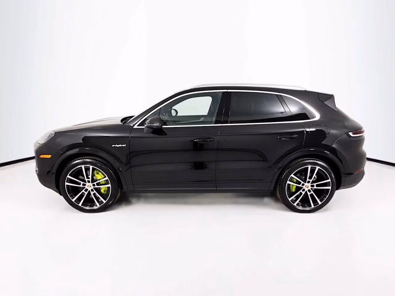 2026 Porsche Cayenne E-Hybrid - Photo 12
