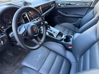 2026 Porsche Macan's photo