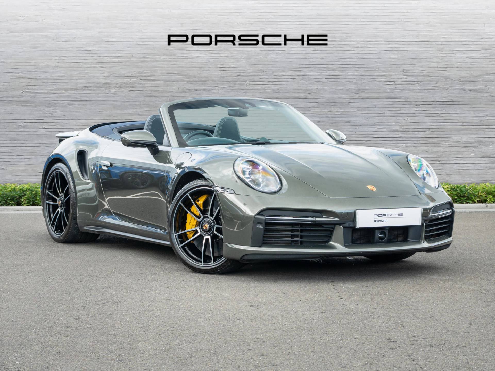 911 Turbo S Cabriolet, photo 1 of 48