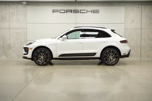 2026 Porsche Macan Base - Photo 10