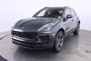 2026 Porsche Macan's photo