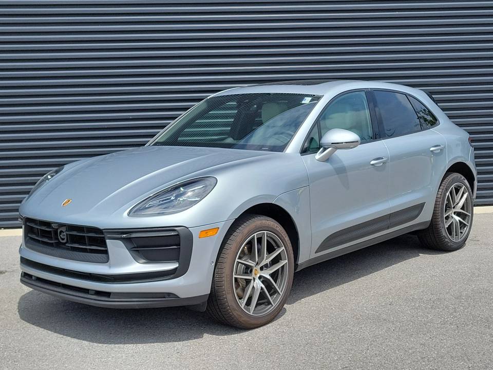 2026 Porsche Macan