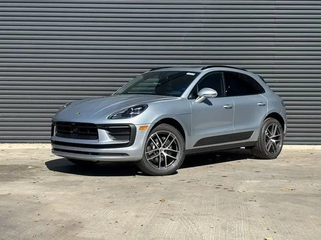 2026 Porsche Macan Base - Photo 7