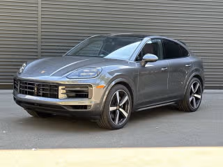 2025 Porsche Cayenne -'s photo