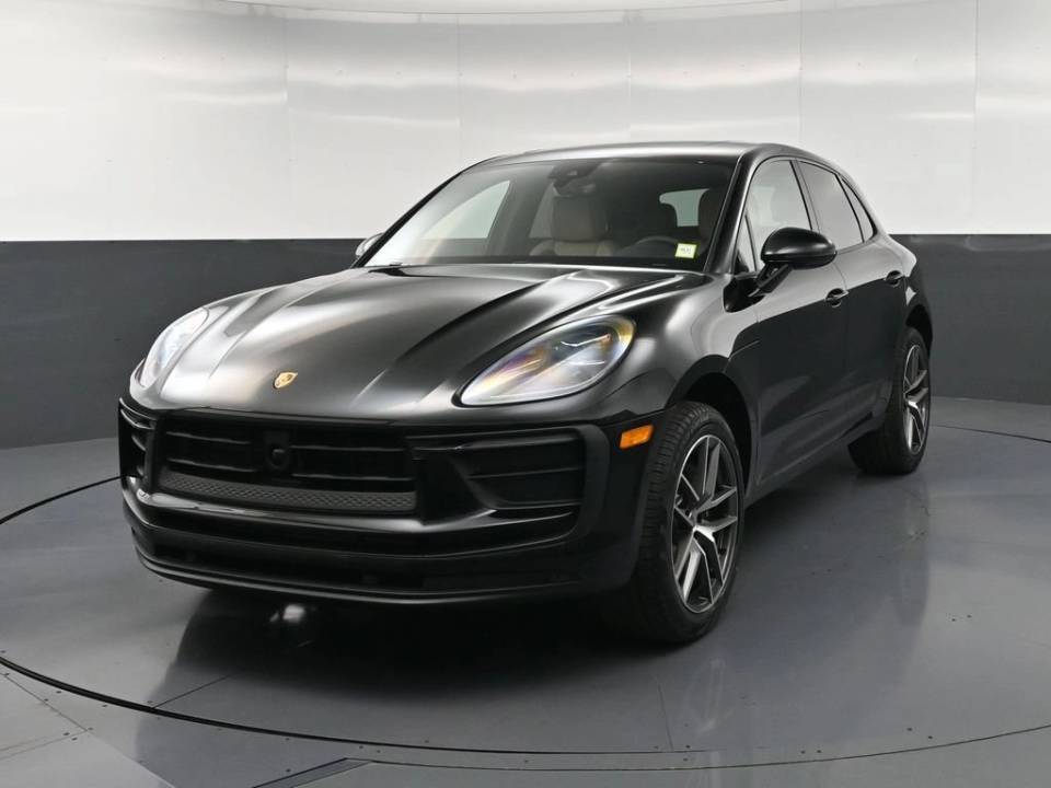 2026 Porsche Macan