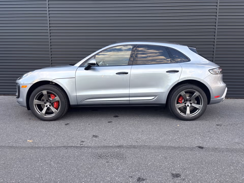 2026 Porsche Macan S - Photo 11