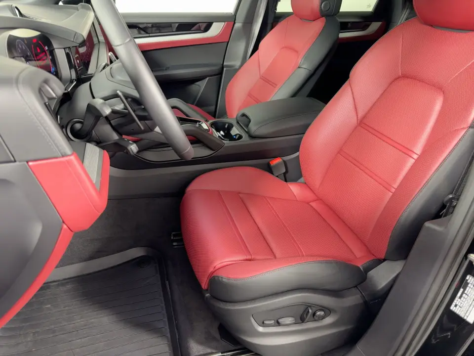 2025 Porsche Cayenne Coup S E-Hybrid - Photo 39