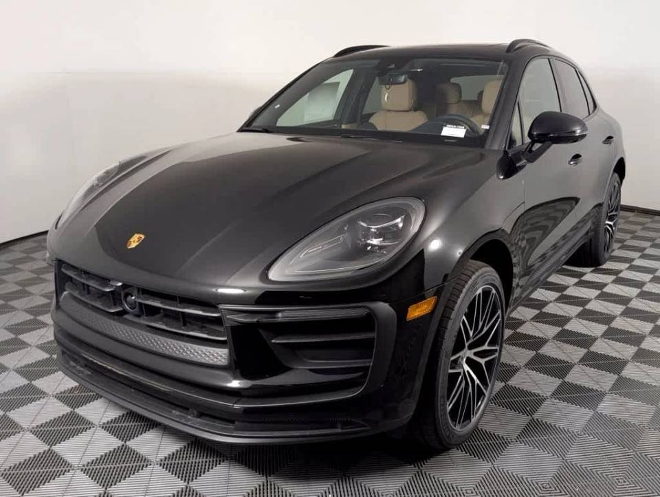 2026 Porsche Macan