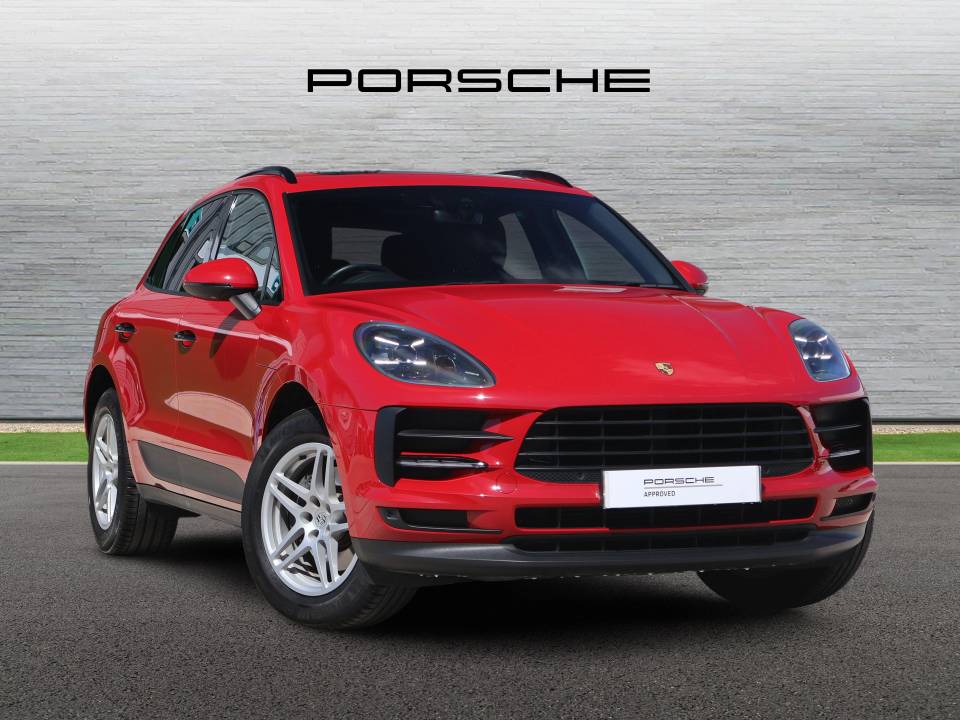 2018 PORSCHE MACAN