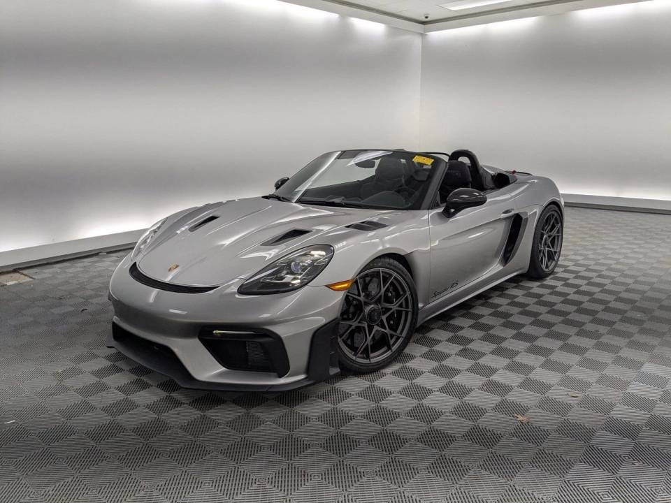2025 Porsche 718 Spyder RS