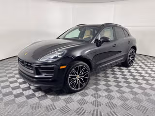 2026 Porsche Macan's photo
