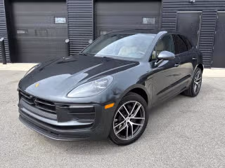 2025 Porsche Macan