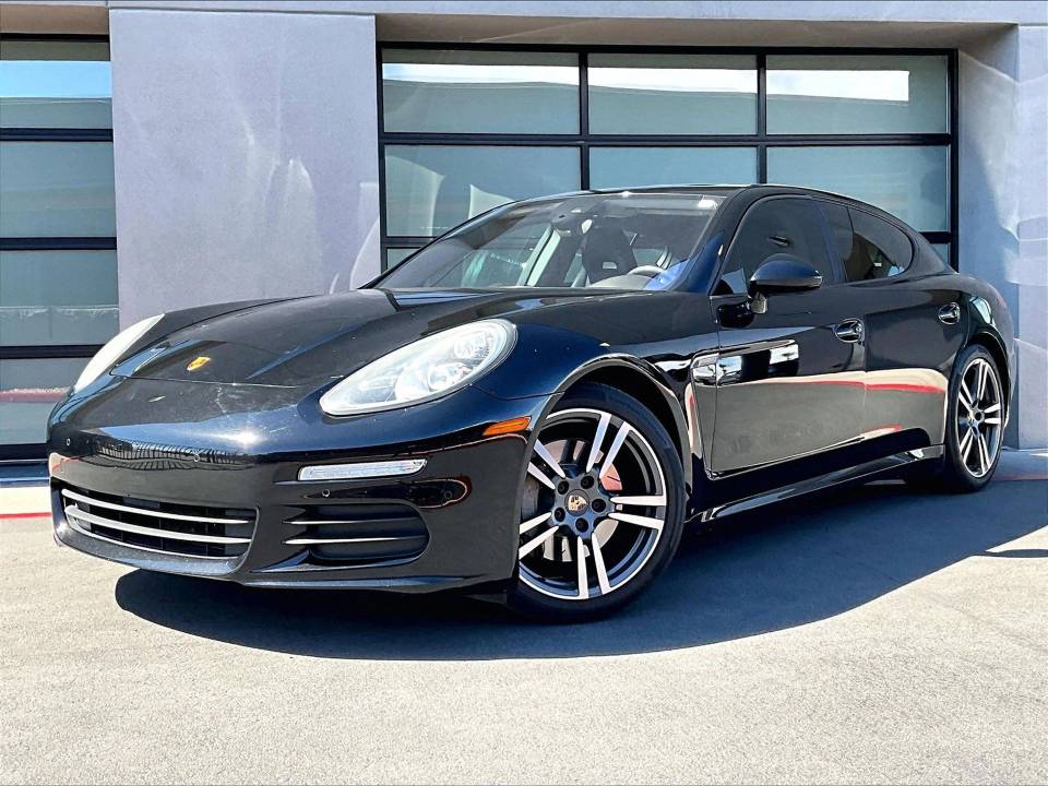 2014 Porsche Panamera Base