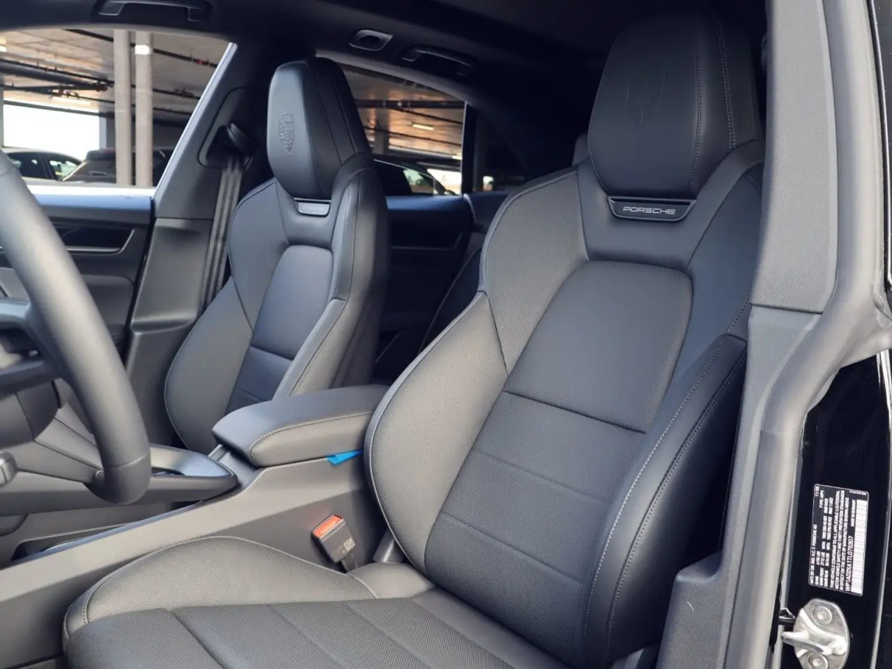 2026 Porsche Macan Base - Photo 40