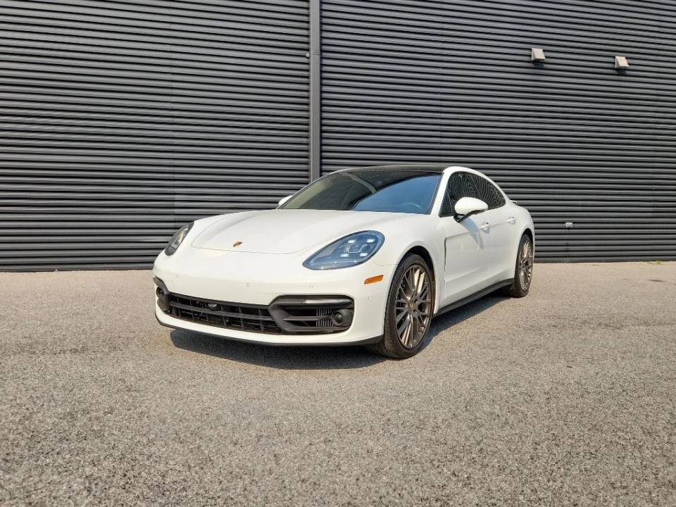 2023 Porsche Panamera