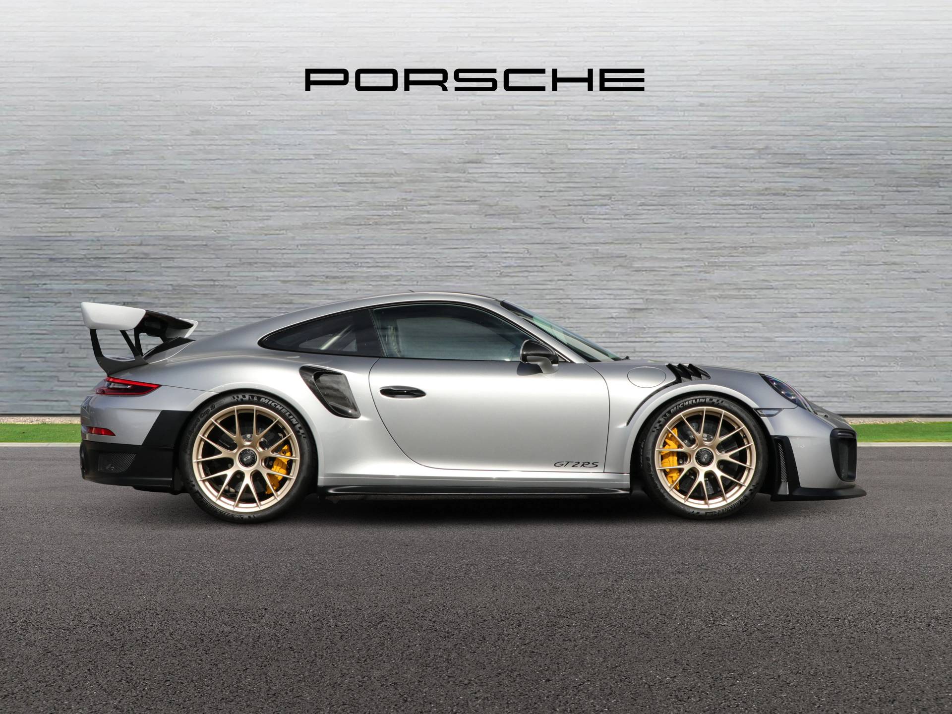 911 GT2 RS, photo 2 of 60