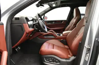 2026 Porsche Cayenne GTS - Photo 37