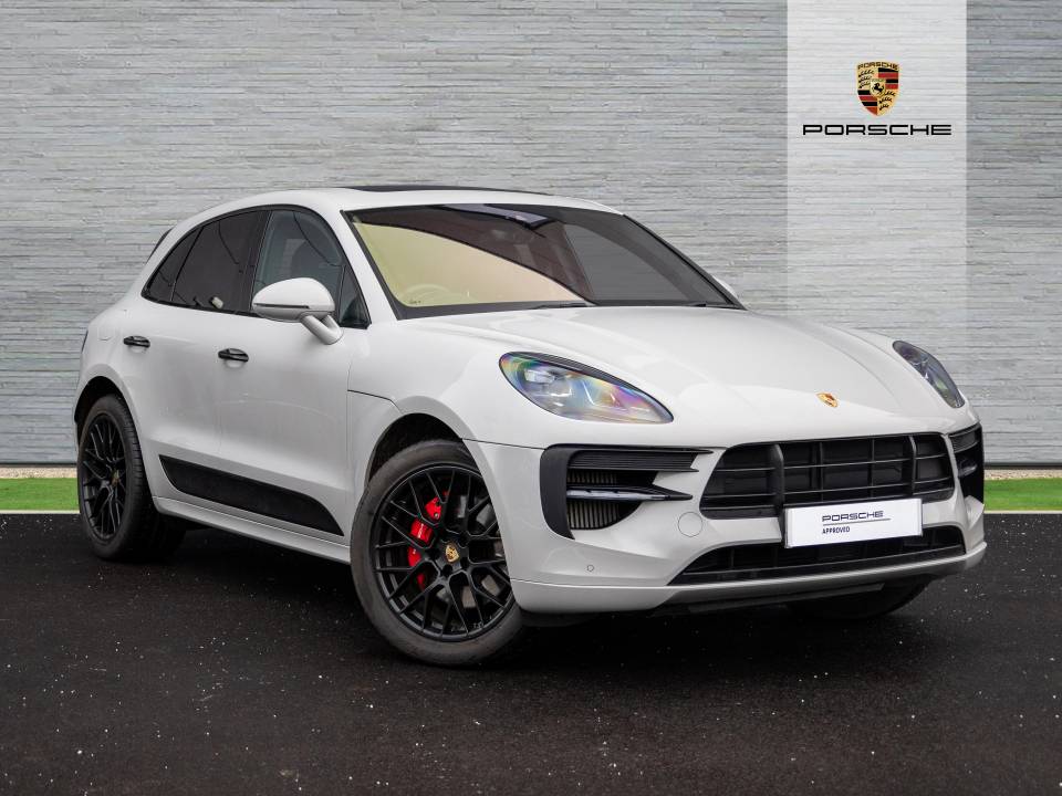 Buy PreOwned Porsche Macan GTS (MY21) at Porsche Centre High