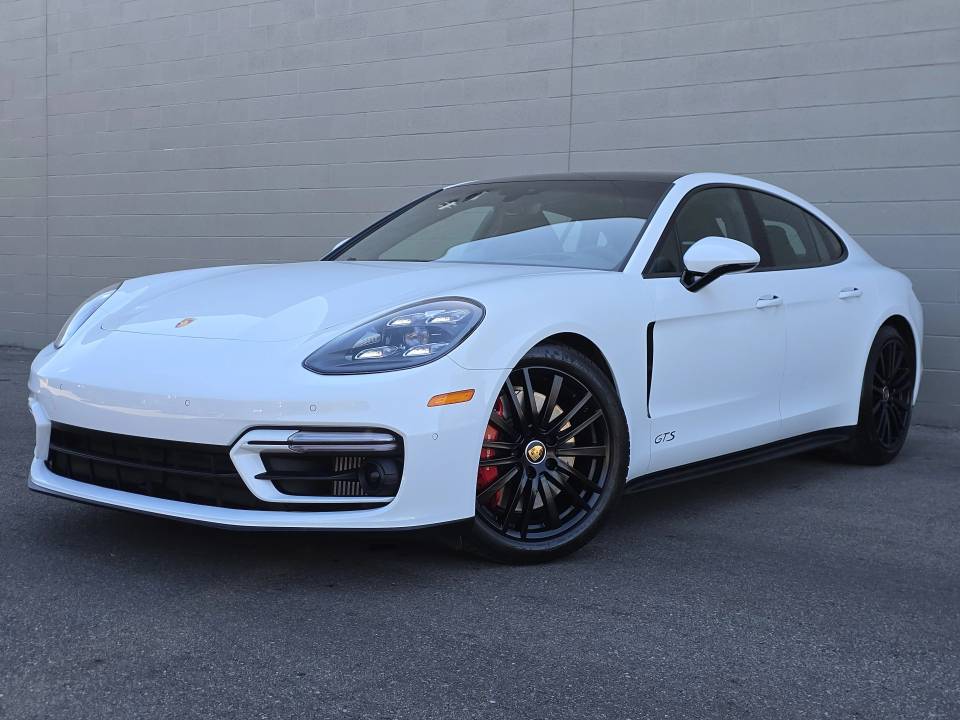 2023 Porsche Panamera