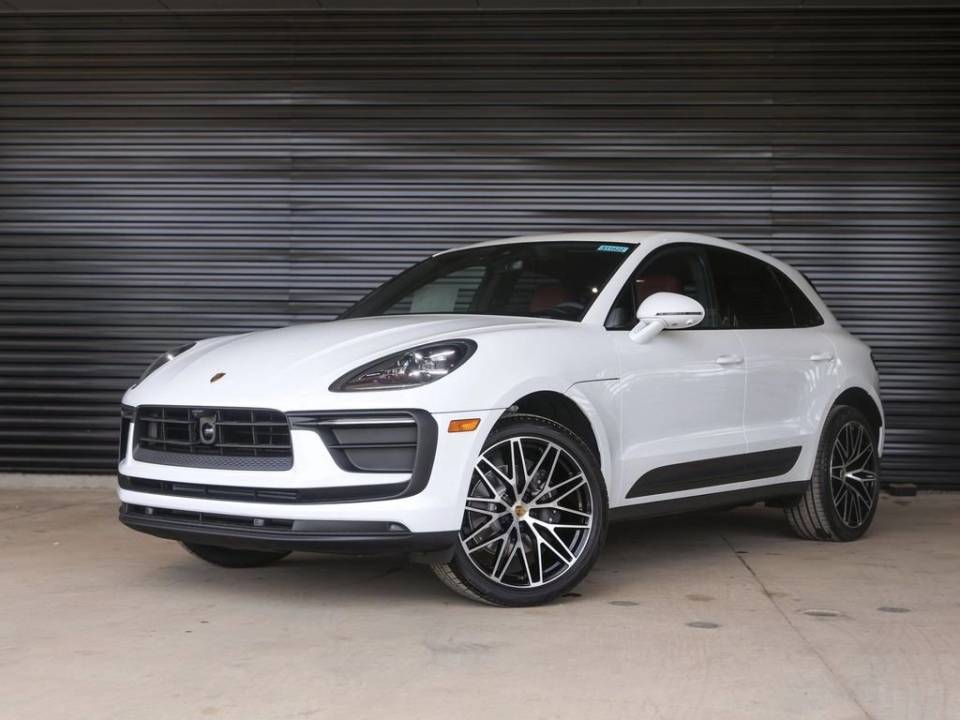 2026 Porsche Macan