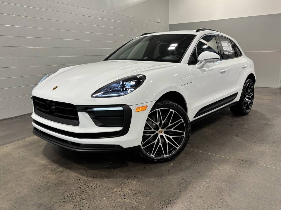 2026 Porsche Macan